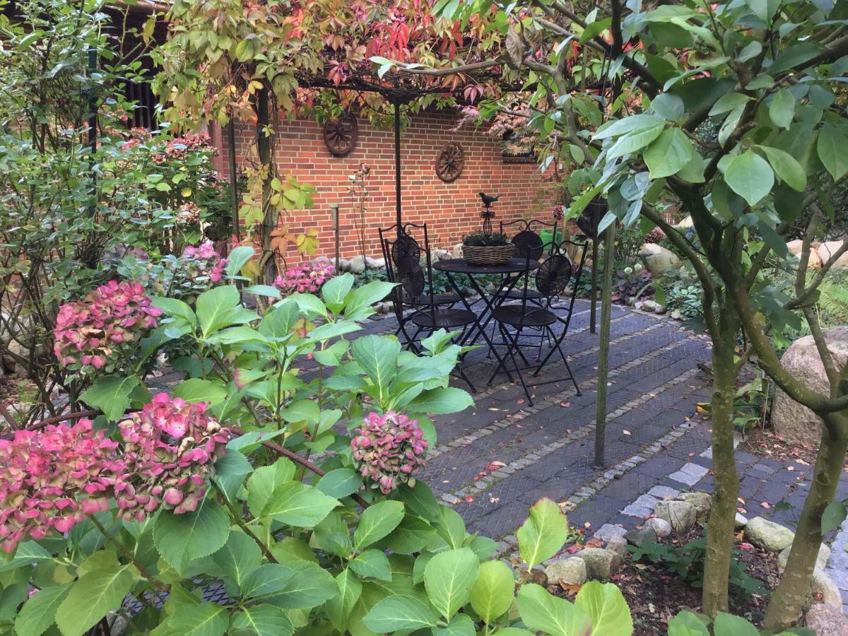 Holiday home Haus Am Schiffdorf